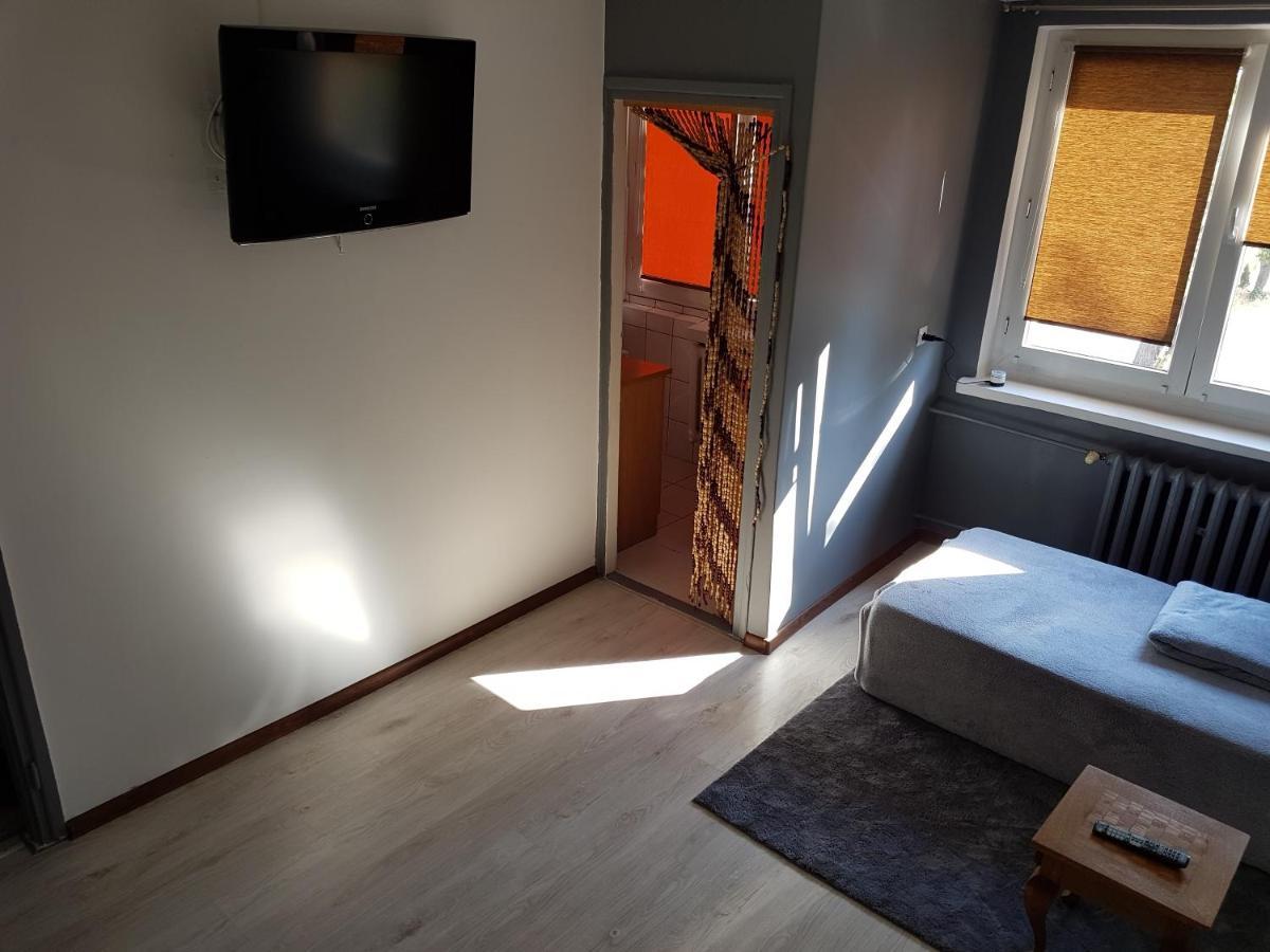 Mieszkanie Jednopokojowe Boleslawiec W Centrum - Wymagana Kaucja Zwrotna Apartamento Exterior foto