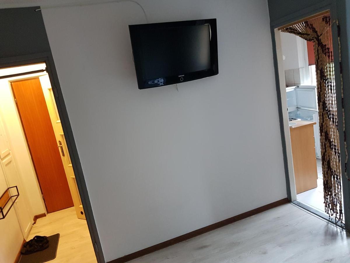 Mieszkanie Jednopokojowe Boleslawiec W Centrum - Wymagana Kaucja Zwrotna Apartamento Exterior foto